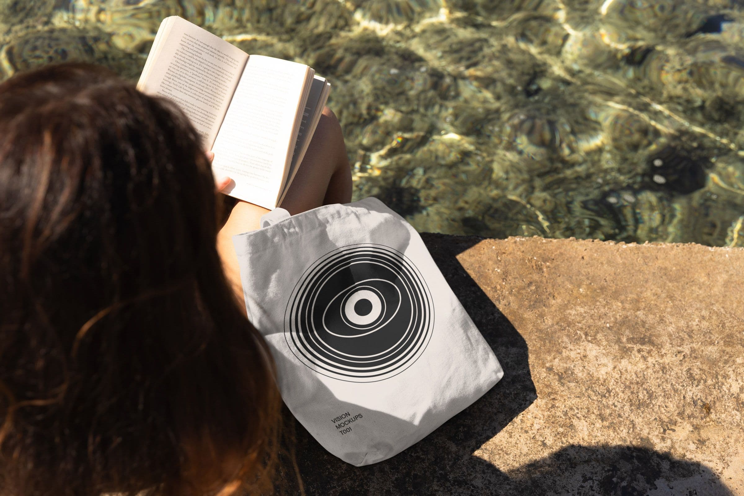 Vision T001 - Totebag Mockup - Image 1